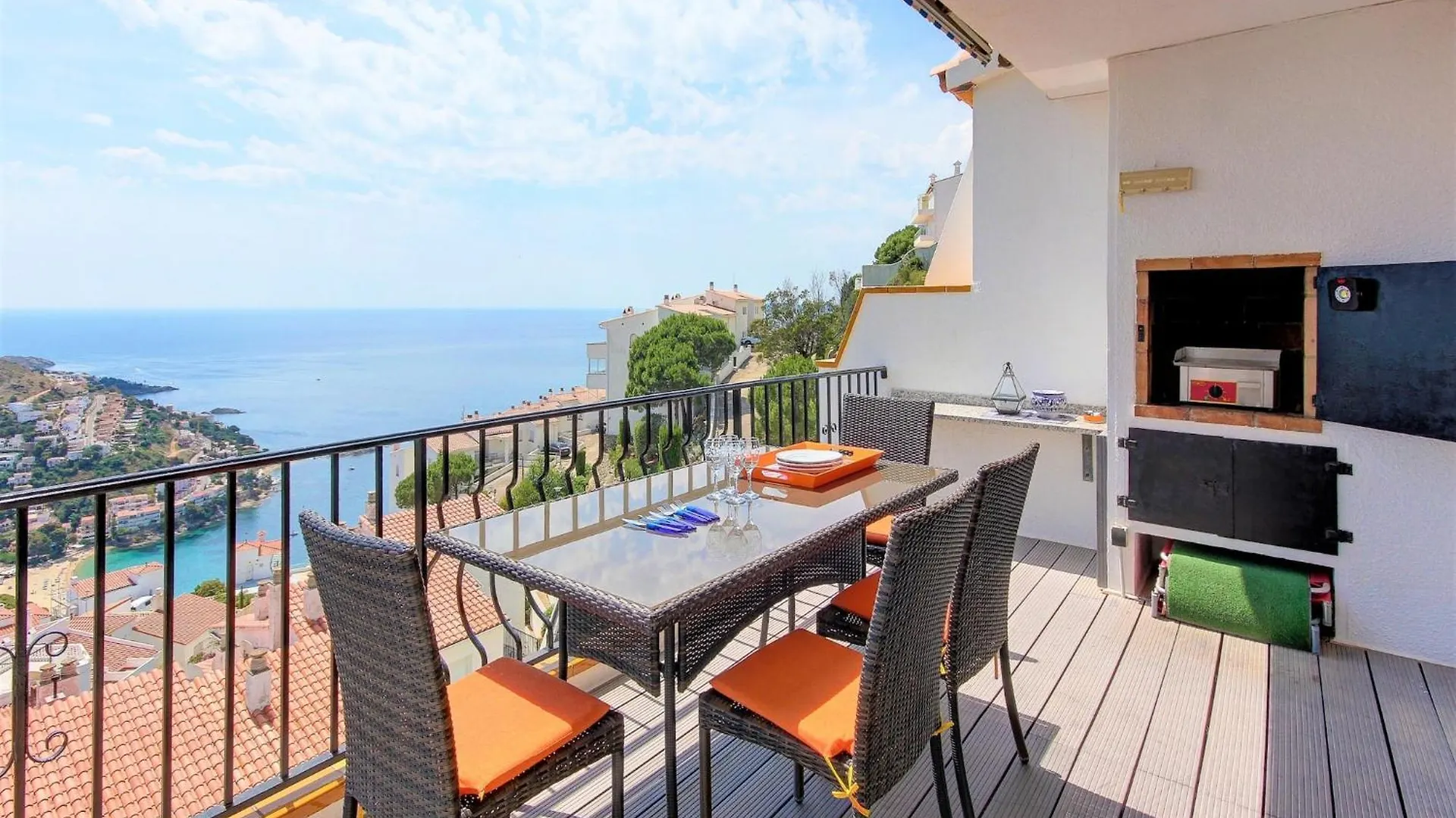 Apartment In Roses By The Beach Espanha